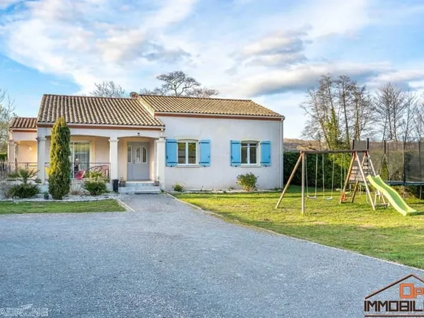 Maison avec terrain