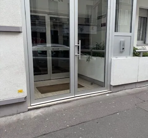 PARKING PLANCHAT 75020