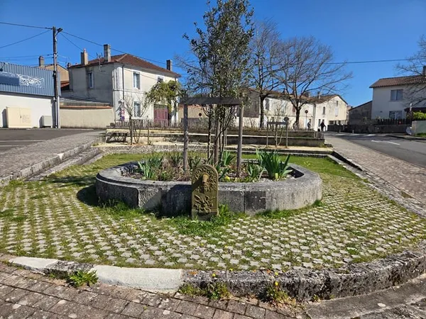 Maison Angouleme 3 pièce(s) 77 m2