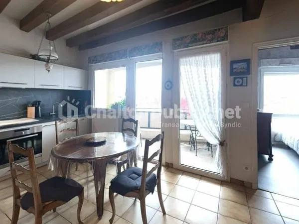Duplex centre ville de Feurs de 90 m2