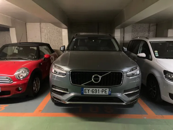 Vends Parking garage Jardin du Luxembourg Assas Montaigne