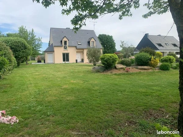 Maison 153 m2 bien située à St Martin sur oust