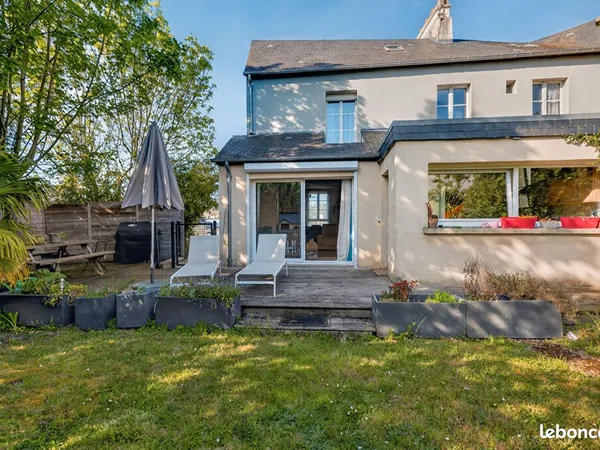 Maison 7 pièces 160 m²