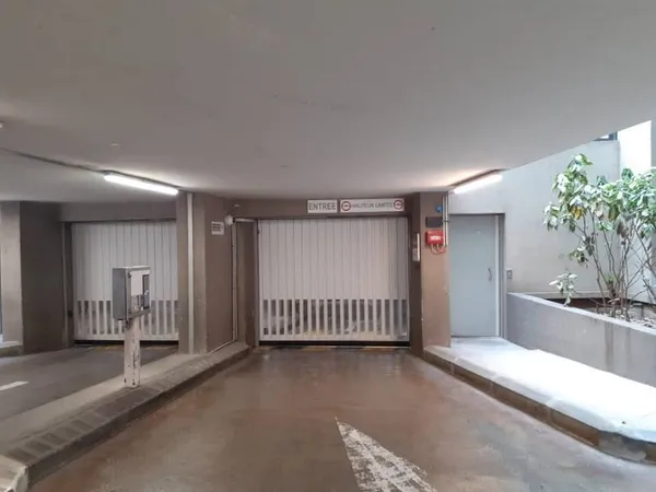 Parking 11 m²