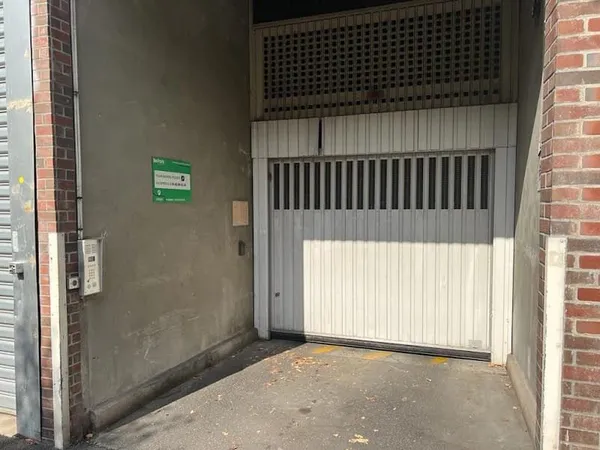 Stationnement Location Suresnes   79€