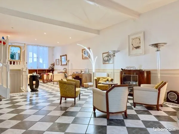 Appartement 4 pièces 122 m²