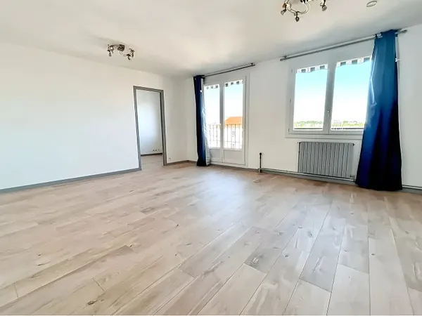 Appartement Vitry Sur Seine - Gare Jean Jaurès - 3 pièces 53.58 m²