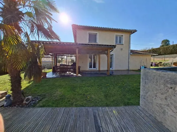 Maison 6 pièces 130 m²