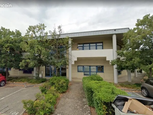 Bureaux 153 m²