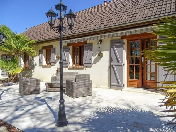 Maison 7 pièces 102 m²