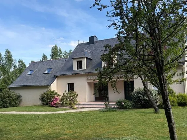Maison Grandchamp Des Fontaines 7 pièce(s) 216.21 m2