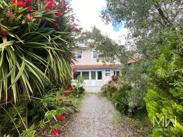 Villa 9 pièces 172 m²
