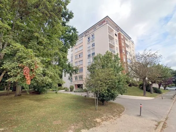 Appartement 5 pièces 104 m²