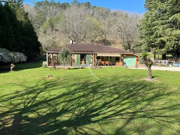 Maison contemporaine de 3 chambres