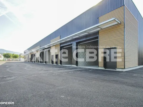 LOCAL D'ACTIVITE 170 m² PUBLIER