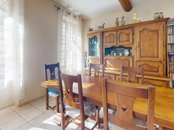 Appartement T2, 54m2, ensoleillé et en bon état