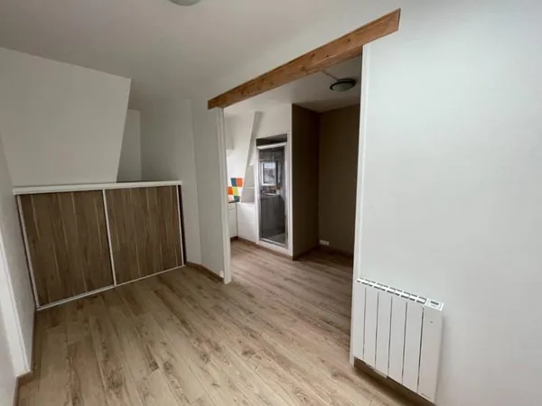 Studio au dernier étage - 17 m² - Paris 17#7497; arrondissement