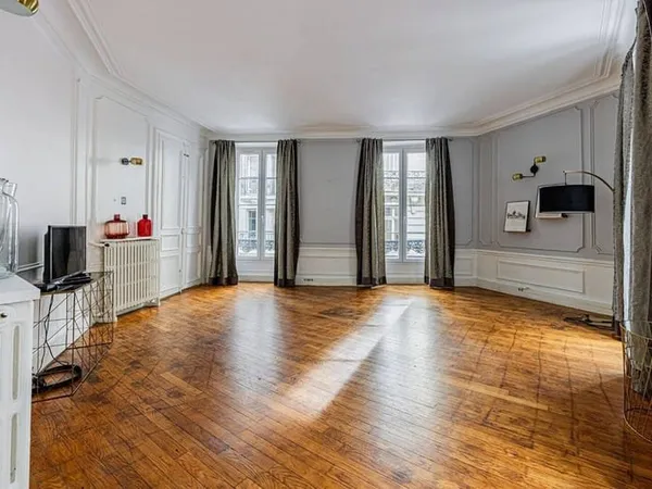 Appartement 6 pièces 198 m²