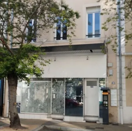IMMEUBLE DE RAPPORT PRET A LOUER refait à neuf, pas de travaux