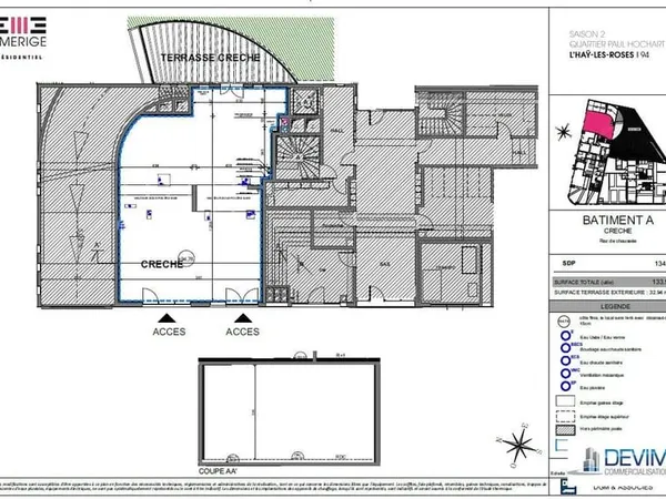Local commercial 134 m²