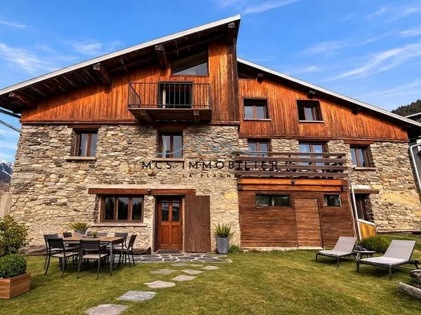 Maison 7 pièces 190 m²