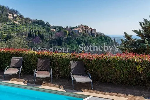 Maison 7 pièces 175 m²