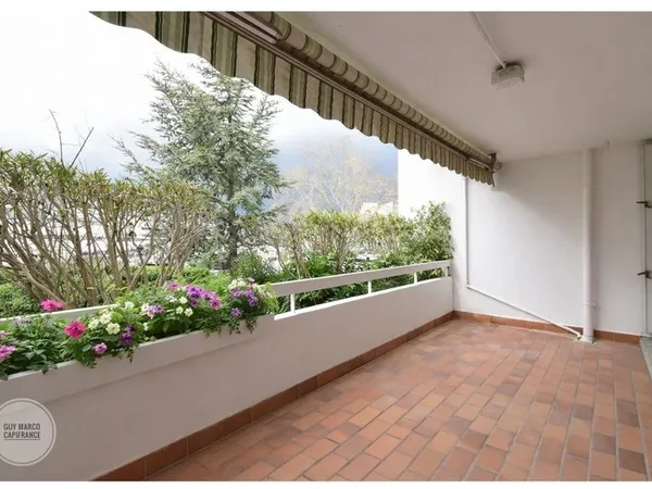 Appartement à vendre 3 pièces AIX EN PROVENCE (13)