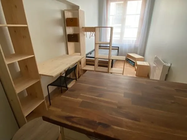 Appartement Location Le Puy-en-Velay 1p 20m² 380€