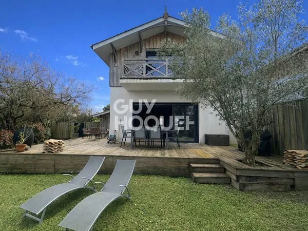 Maison contemporaine 112m2 avec vue exceptionnelle à La Hume