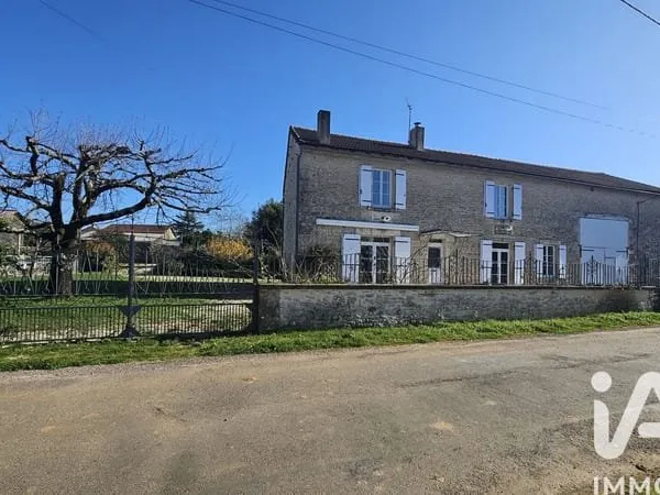 Vente Maison de village 6 pièces