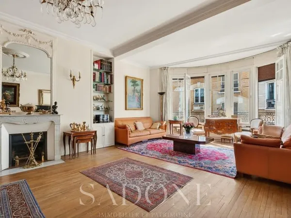 Appartement FAMILIAL 75017 Paris 3 pièce(s) 97 m2 Quartier Lévis / Montceau / Batignolles