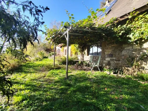 Maison de 250m² - 9 pièces
