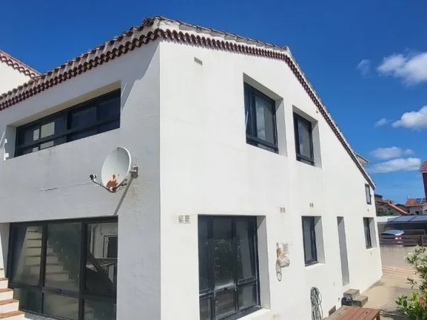 Maison 10 pièces 218 m²