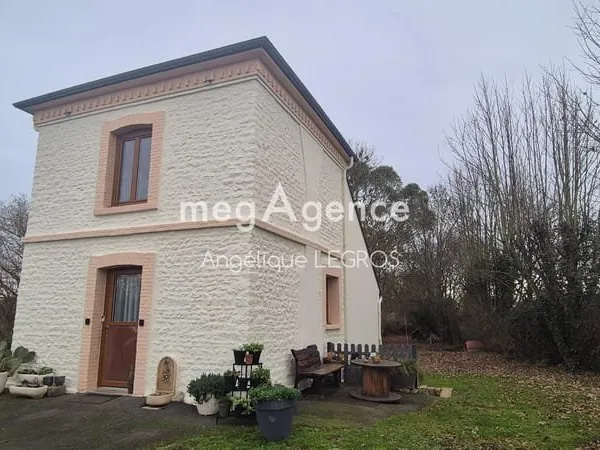 MAISON EN PIERRE RÉNOVÉE A ALENCON - PROCHE N12 & VOIE VERTE