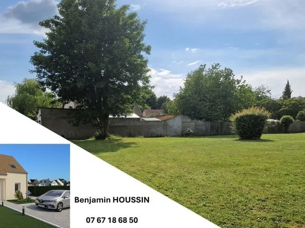 Terrain à bâtir de 588 m² à RICHEBOURG (78)