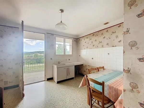 Maison 5 pièces 84 m²