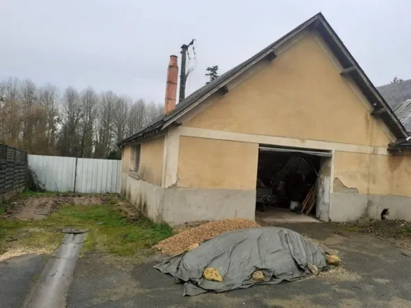 Local 1 pièce 70 m²