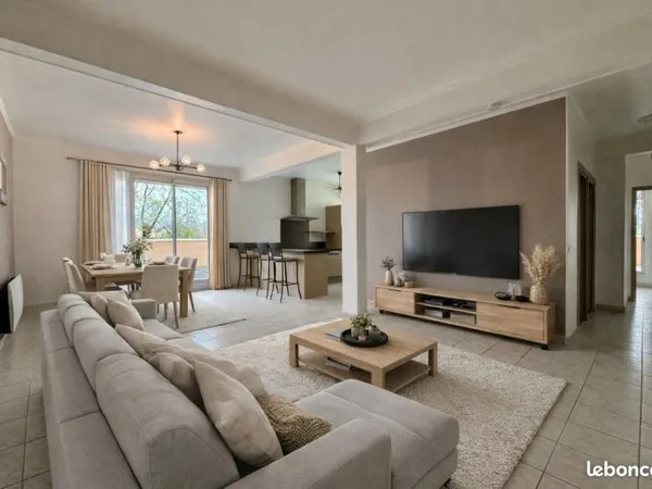 Appartement 4 pièces 95 m²