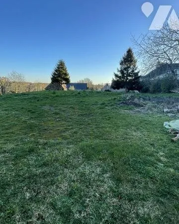 Terrain 970 m²
