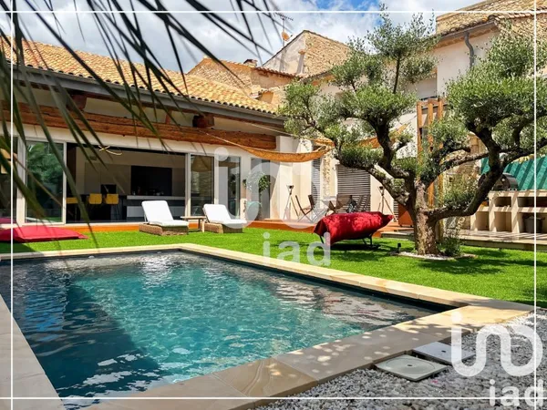Maison 6 pièces 285 m²