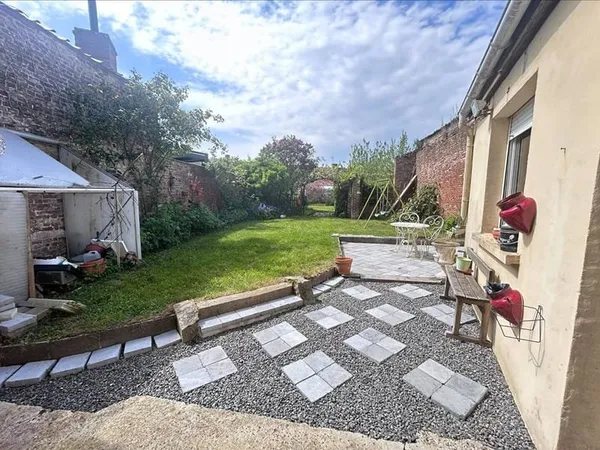 Maison 7 pièces 196 m²
