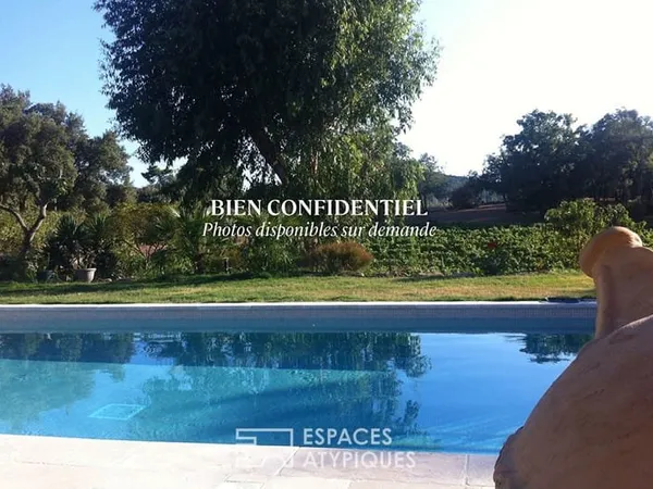 Villa de plain-pied avec piscine et appartement indépendant