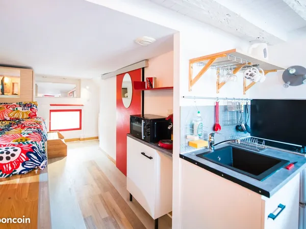 Appartement meublé, hyper centre Orléans, gare et tram