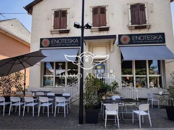 Local commercial 80 m²