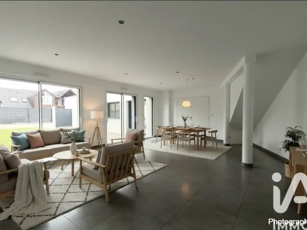 Maison 6 pièces 141 m²
