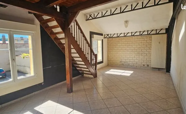 F2 70m2 NANCY BORD MEURTHE CHAUFFAGE COMPRIS