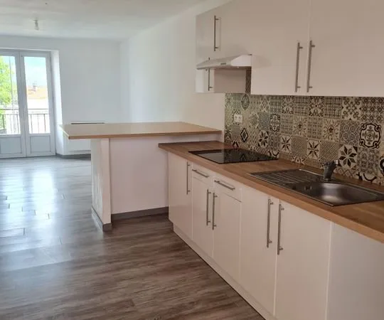 Appartement de 50m2 à louer sur Bains
