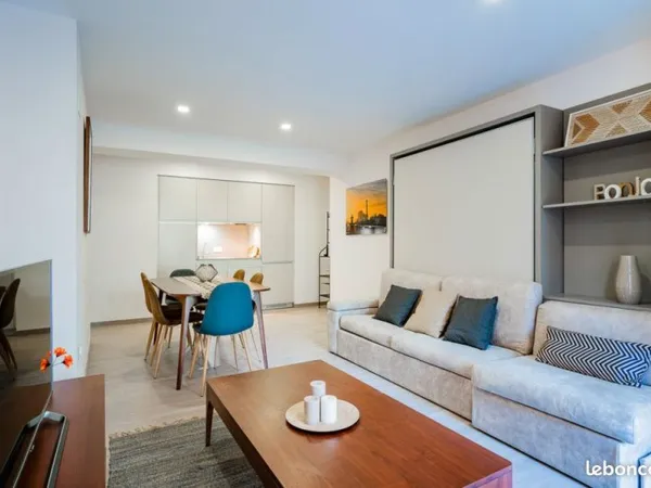 Studio 1 pièce 28 m²