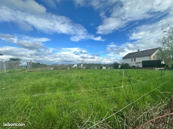 Terrain 1500 m² Montbazens