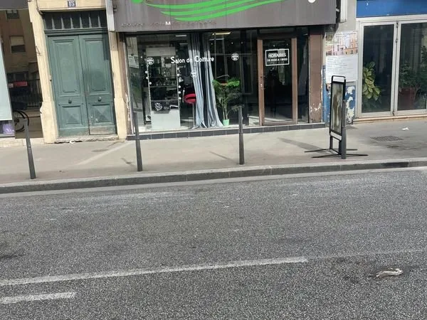 BELLE OPPORTUNITE - Fonds de commerce salon de coiffure clé en main sur Villeurbanne💇‍♂️